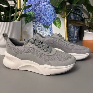 UGG | Grey Quilted Swirl Sneakers | NWT | US 8 / EU 39